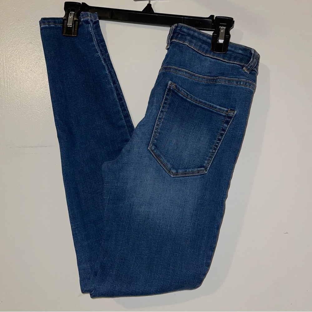 Size 3 Jolt Skinny Jeans